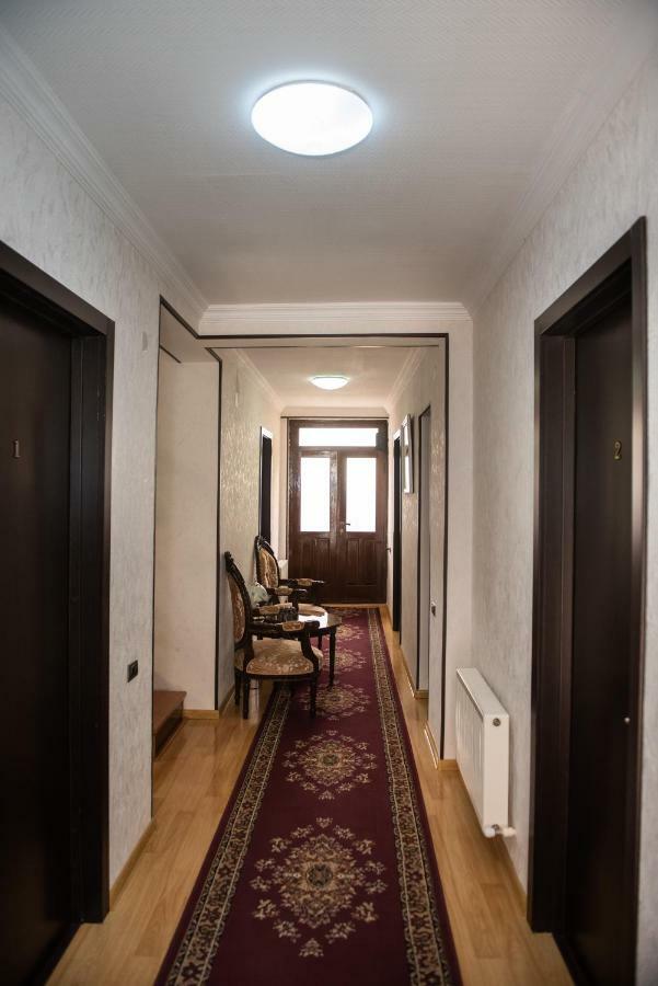 Guest House Vip Borjomi Exterior photo