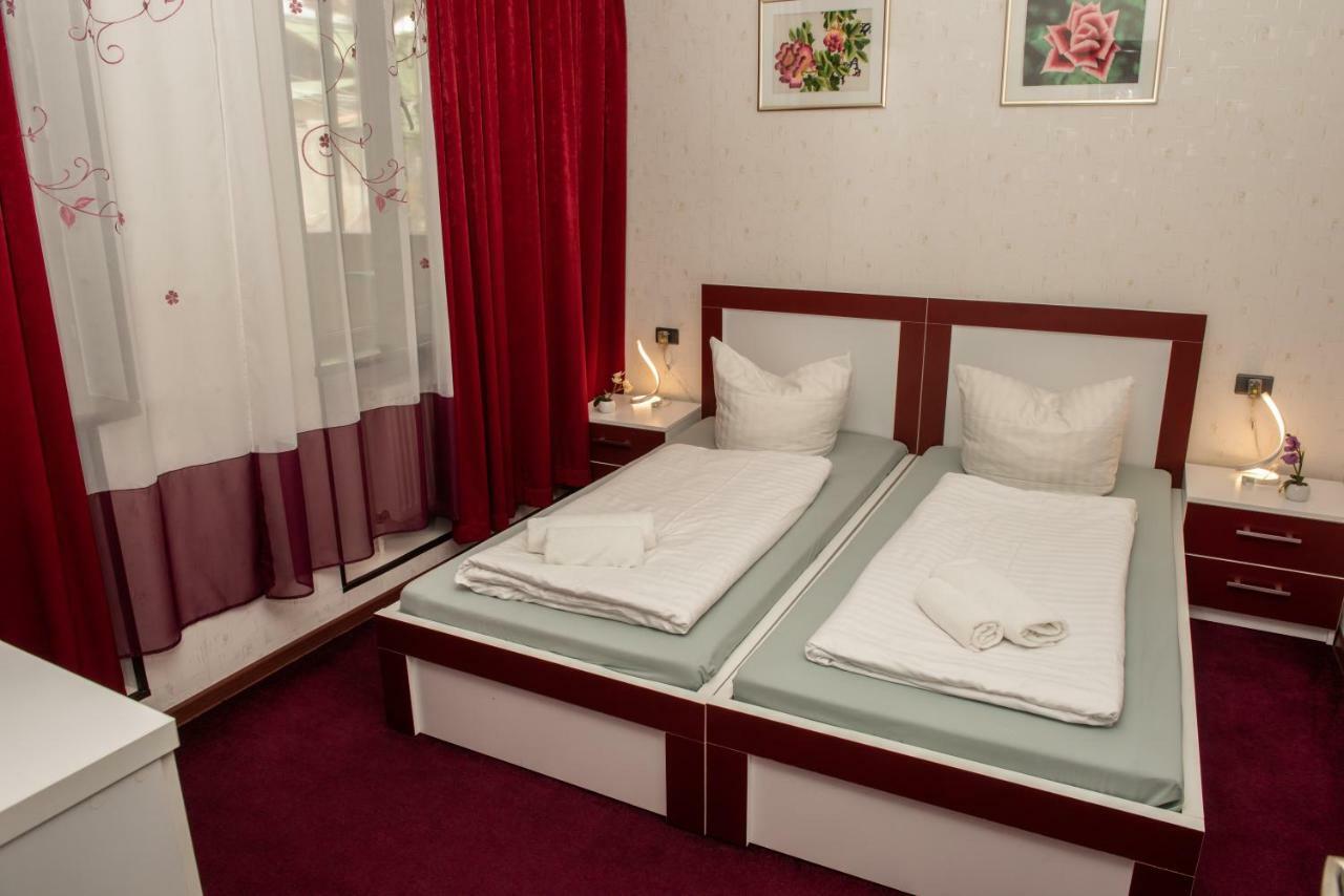 Guest House Vip Borjomi Exterior photo
